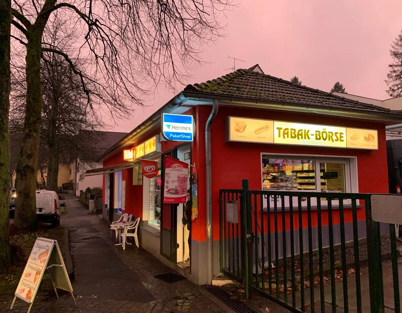 Die Tabak-Börse an der Kanalstraße 76 in Solingen
